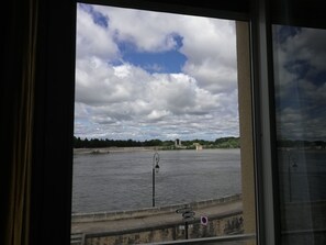 Chambre Double Supérieure, vue sur le Rhône | Vue sur l’eau