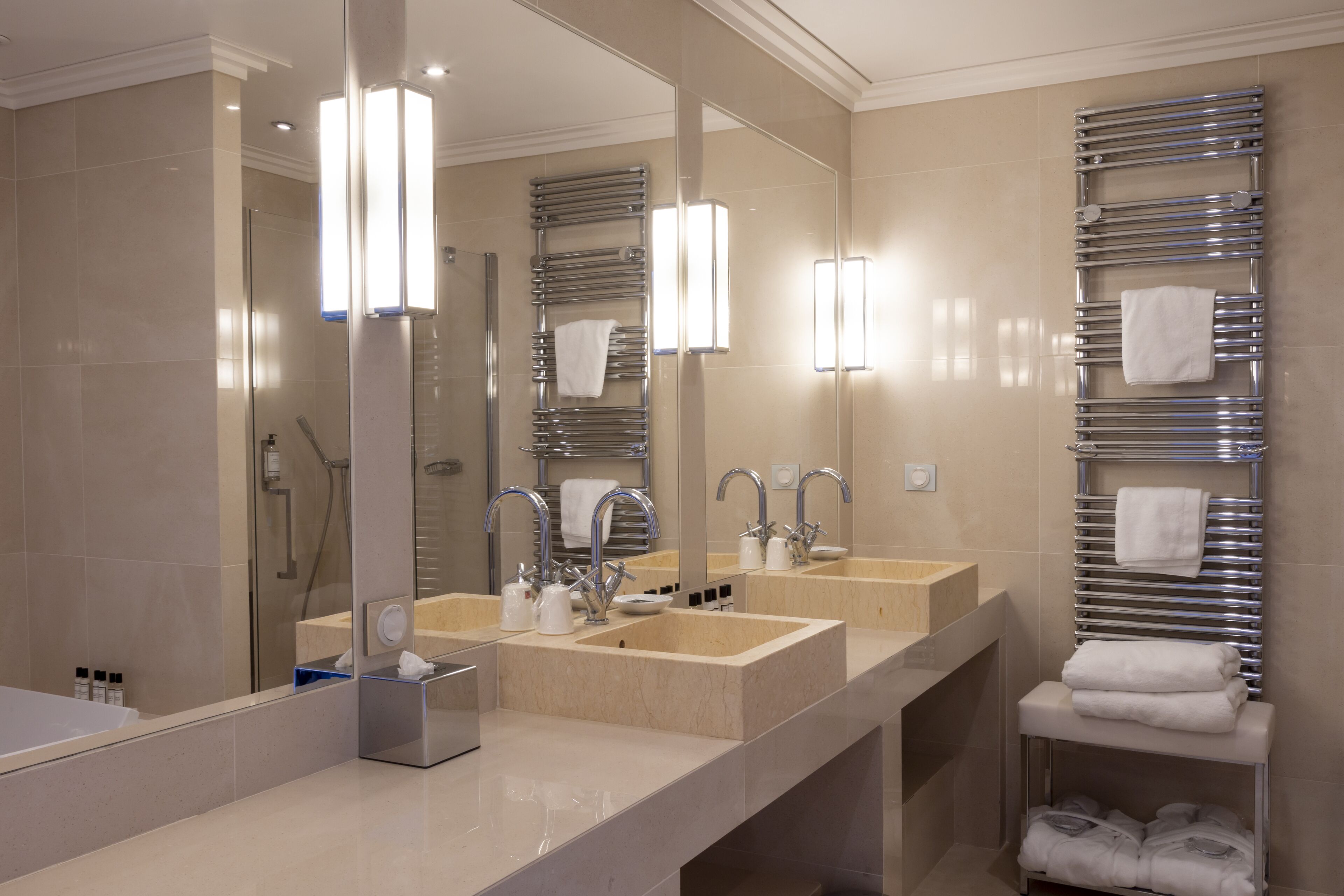 shower, free toiletries, hair dryer, slippers