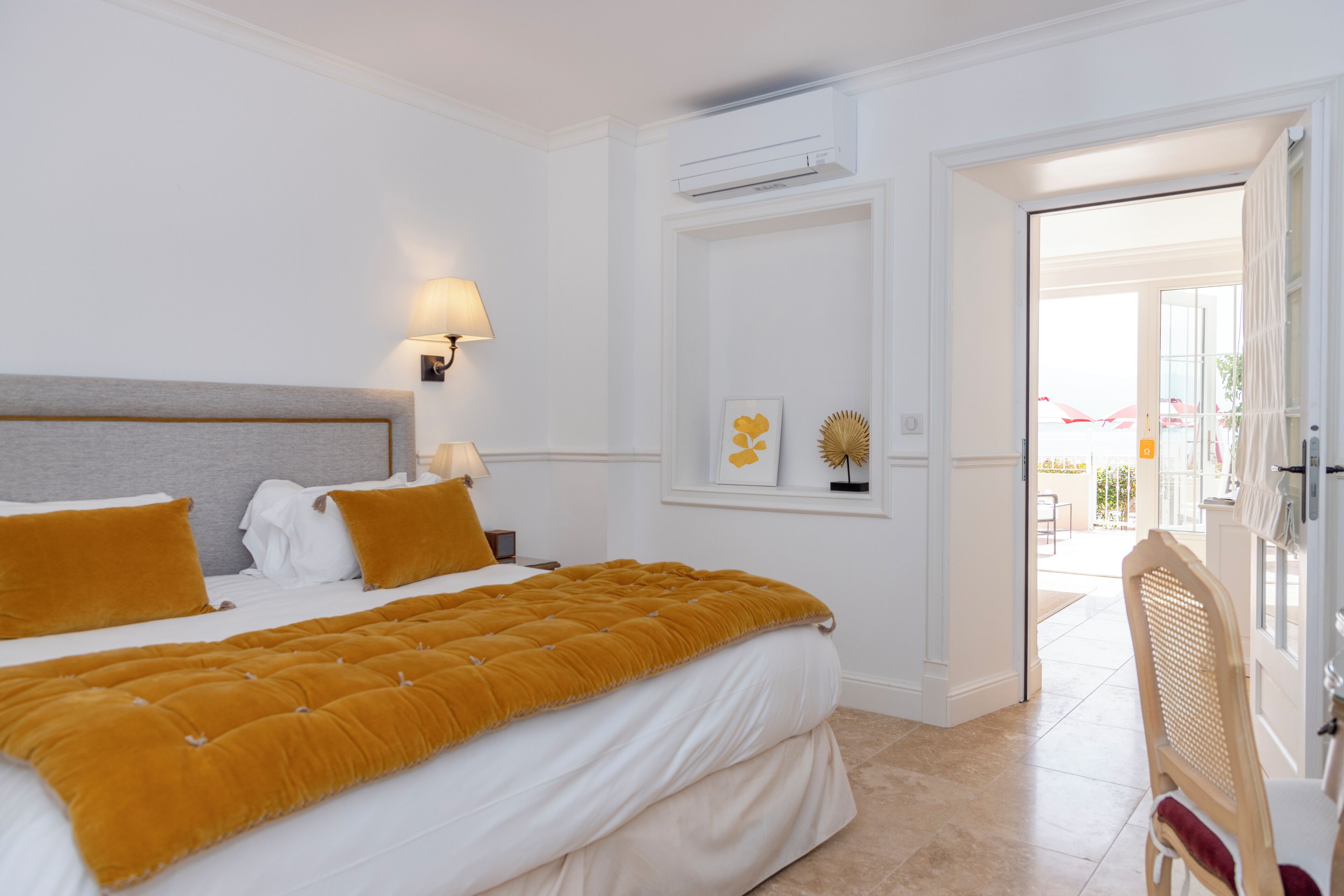 1 bedroom, premium bedding, minibar, in-room safe