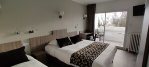 Superior Triple Room, Sea View | Premium bedding, desk, laptop workspace, iron/ironing board - Logis Hotel Les Bleuets (Royan)