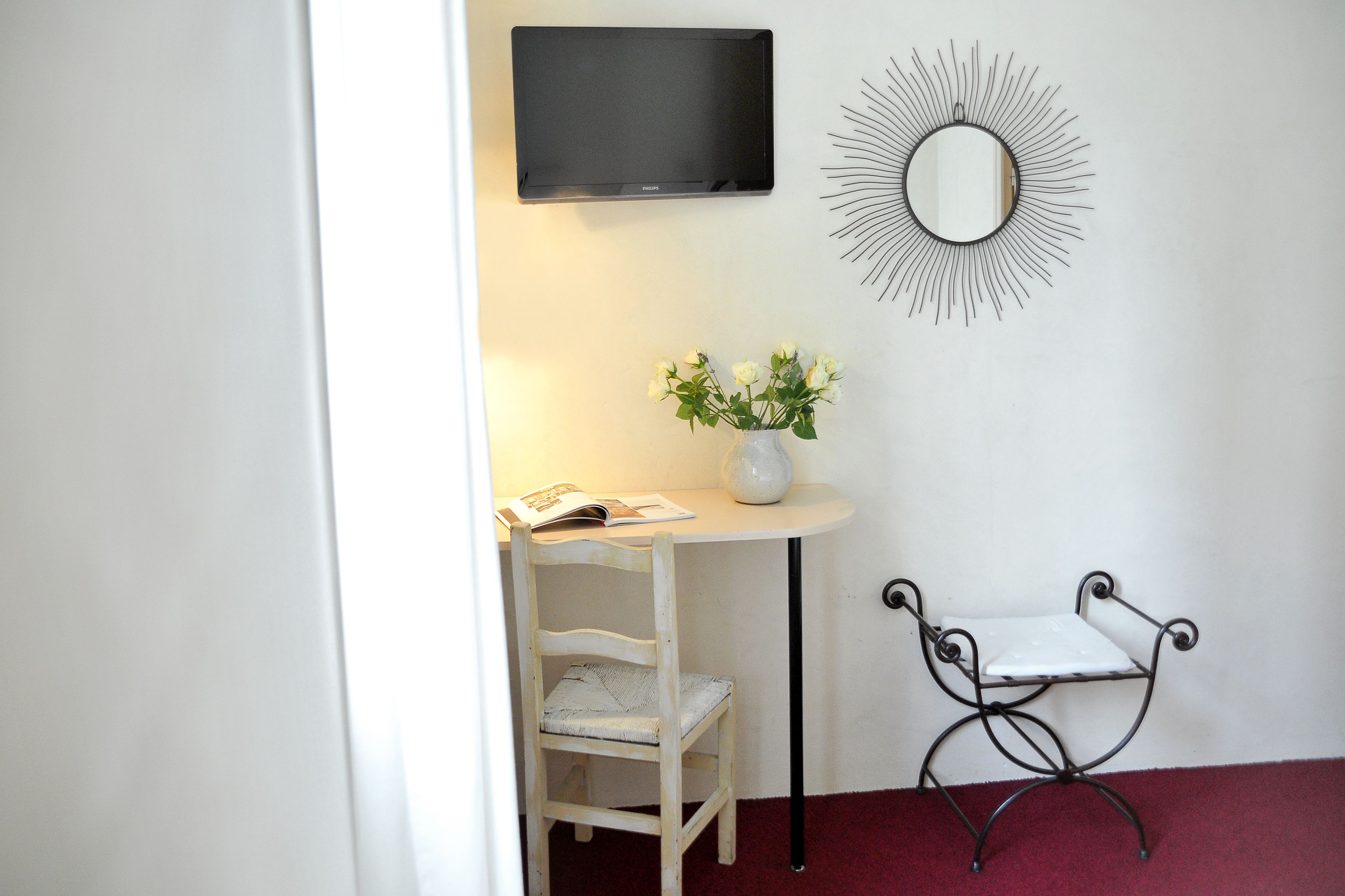 classic double room | room amenity