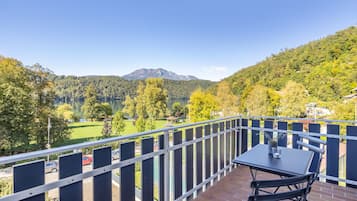 Deluxe-huone | Terassi/patio