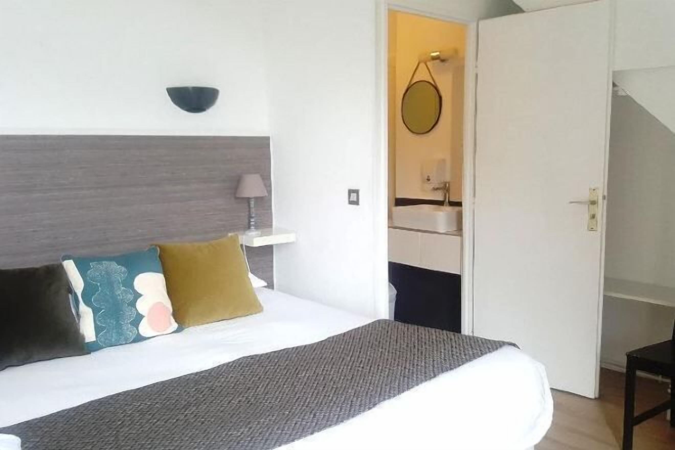 防过敏的被褥、特色装修、特色家居、办公桌