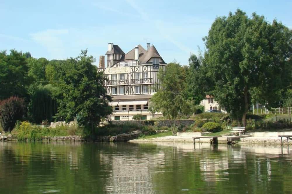 Hostellerie Saint Pierre