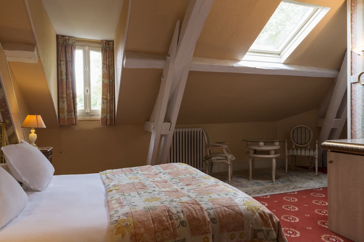 1 slaapkamer, luxe beddengoed, een minibar, een kluis op de kamer