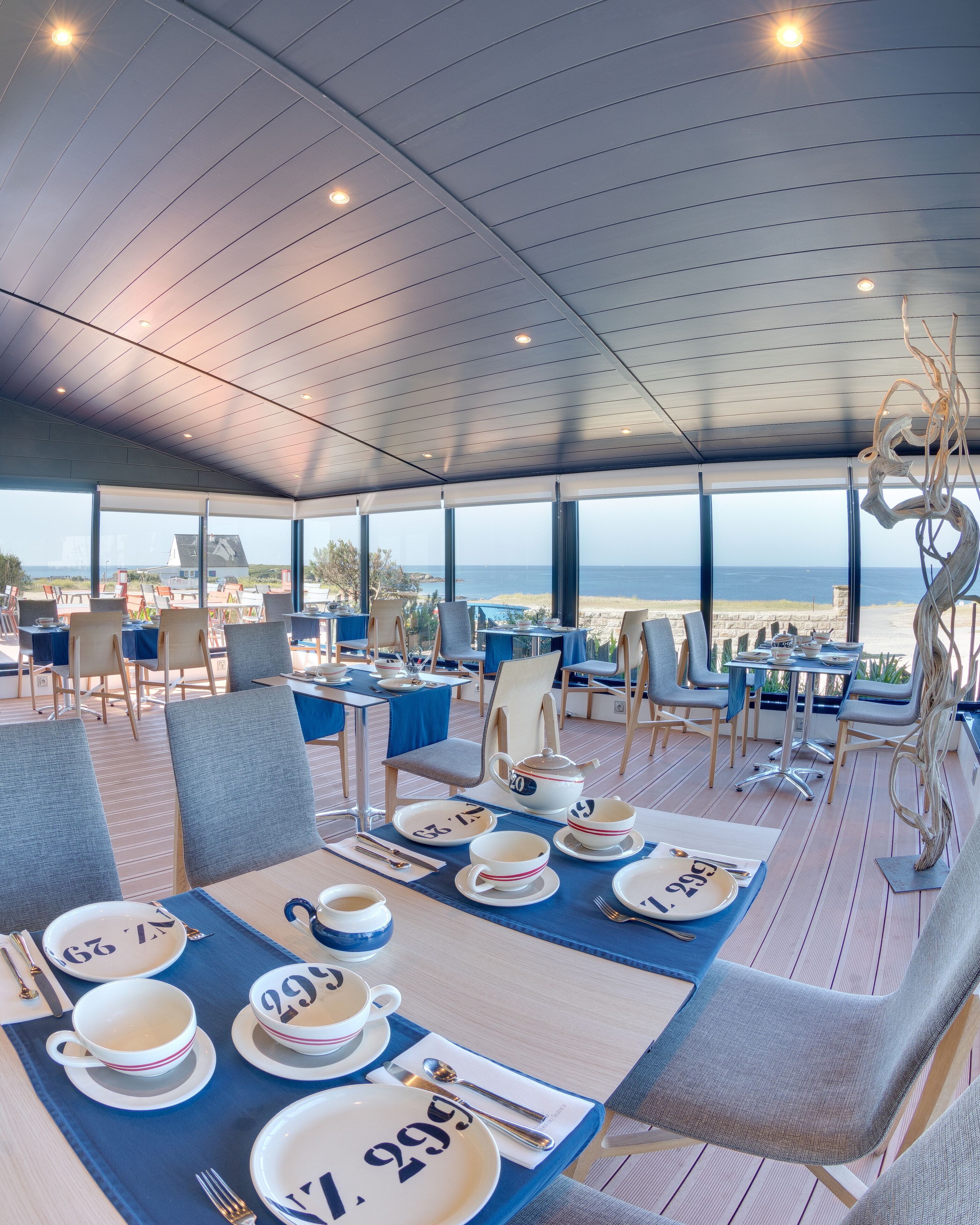 daily buffet breakfast (eur 16.00 per person)