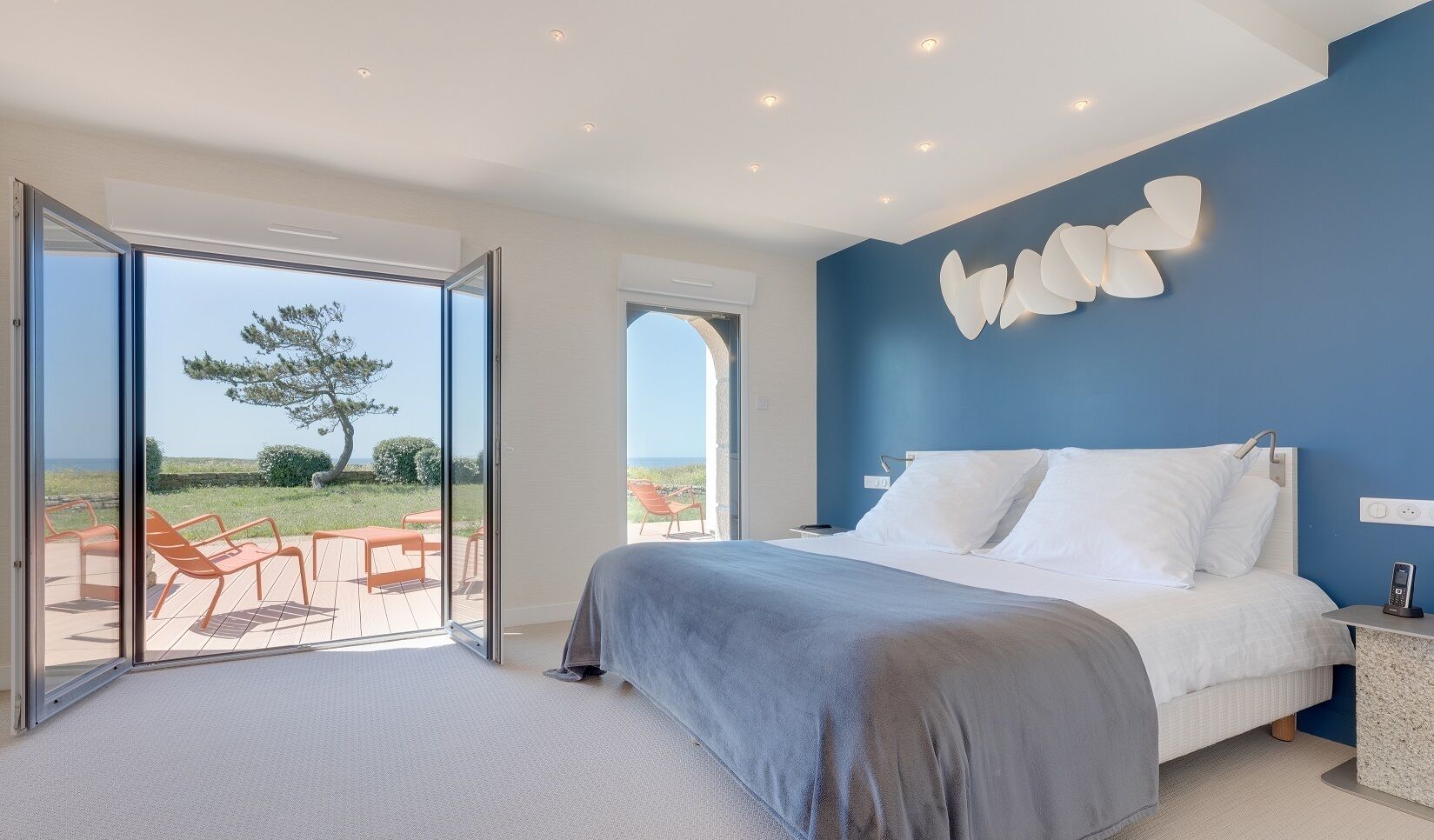 double room, sea view | premium bedding, in-room safe, blackout curtains, soundproofing