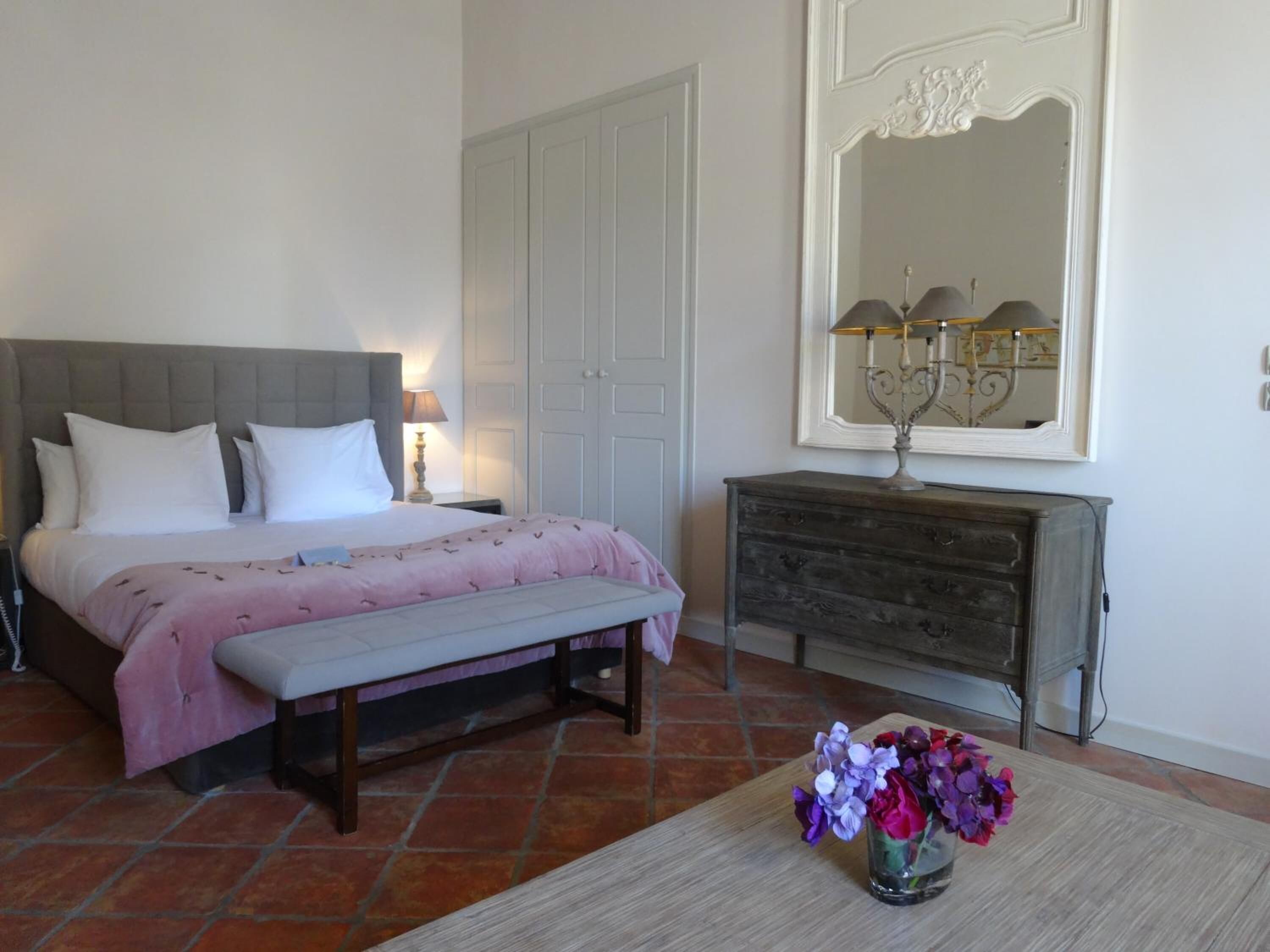 1 bedroom, premium bedding, minibar, individually decorated