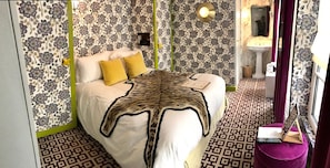 Literie de qualité supérieure, couette en duvet d'oie, minibar