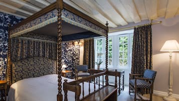 Room (Privilege) | Premium bedding, minibar, in-room safe, individually decorated