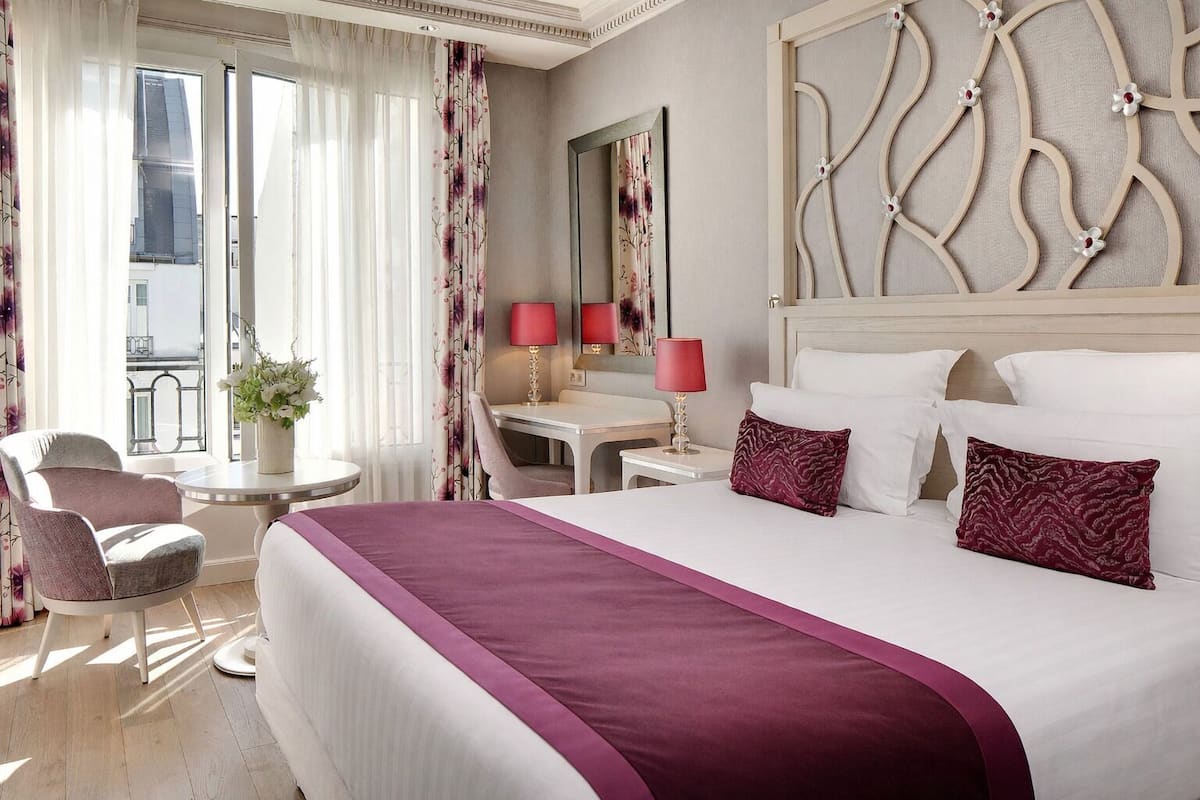 Classic Double Room | Premium bedding, in-room safe, desk, blackout drapes