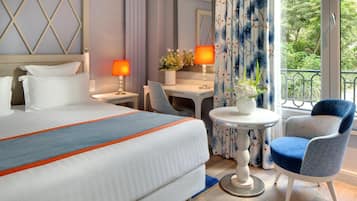 Classic-Doppelzimmer | Hochwertige Bettwaren, Zimmersafe, Schreibtisch, Verdunkelungsvorhänge