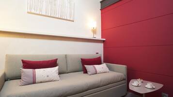 Suite | Coffres-forts dans les chambres, bureau, fer et planche à repasser