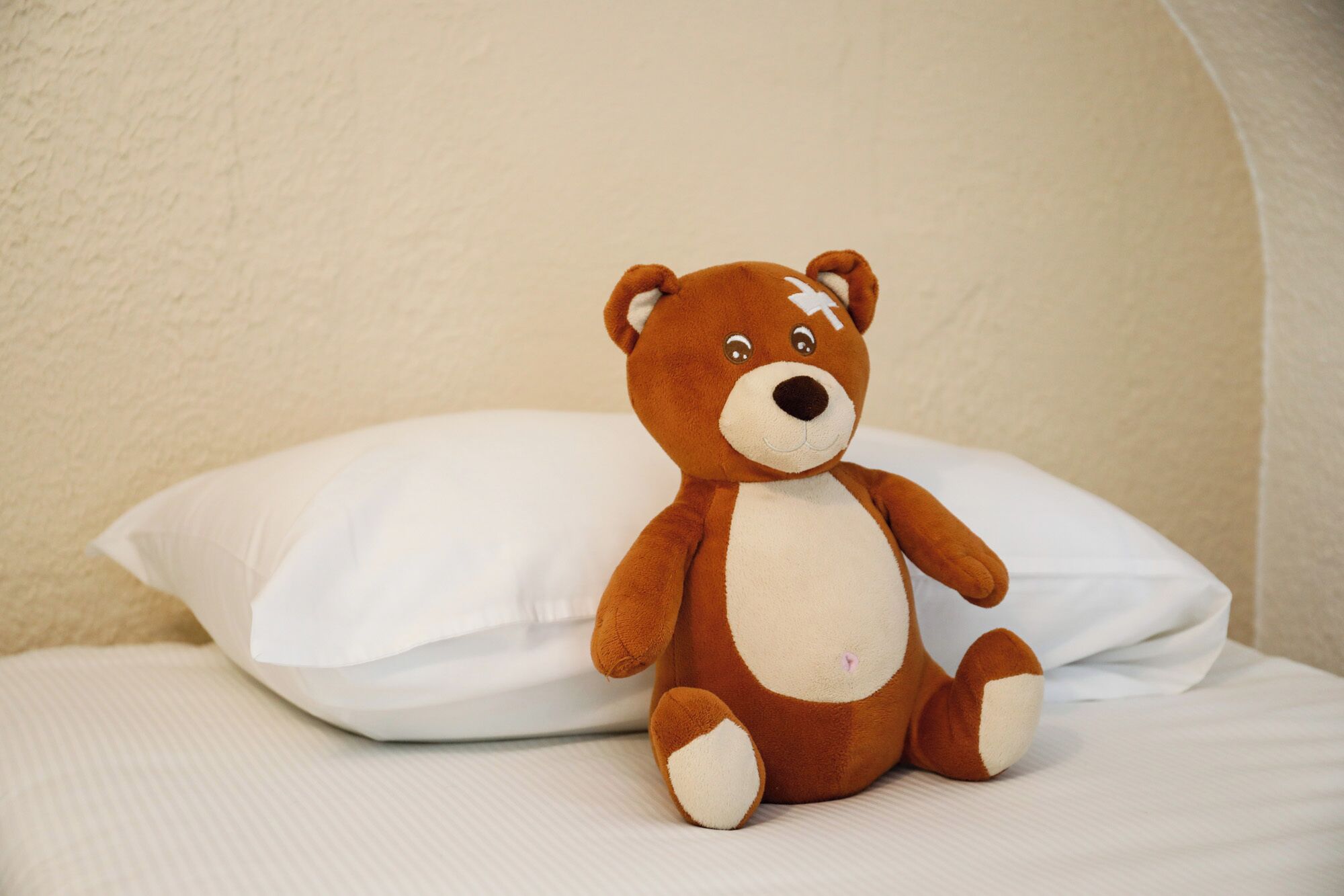 triple room | desk, iron/ironing board, free wifi, bed sheets