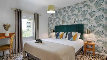 Superior Double Room (Shower) | 10 bedrooms, desk, iron/ironing board, free WiFi