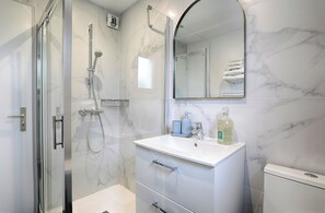 Chambre Double Standard | Salle de bain