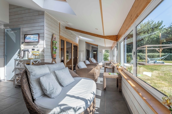 Een sauna, een bubbelbad, een Turks bad/hammam, lichaamsbehandelingen