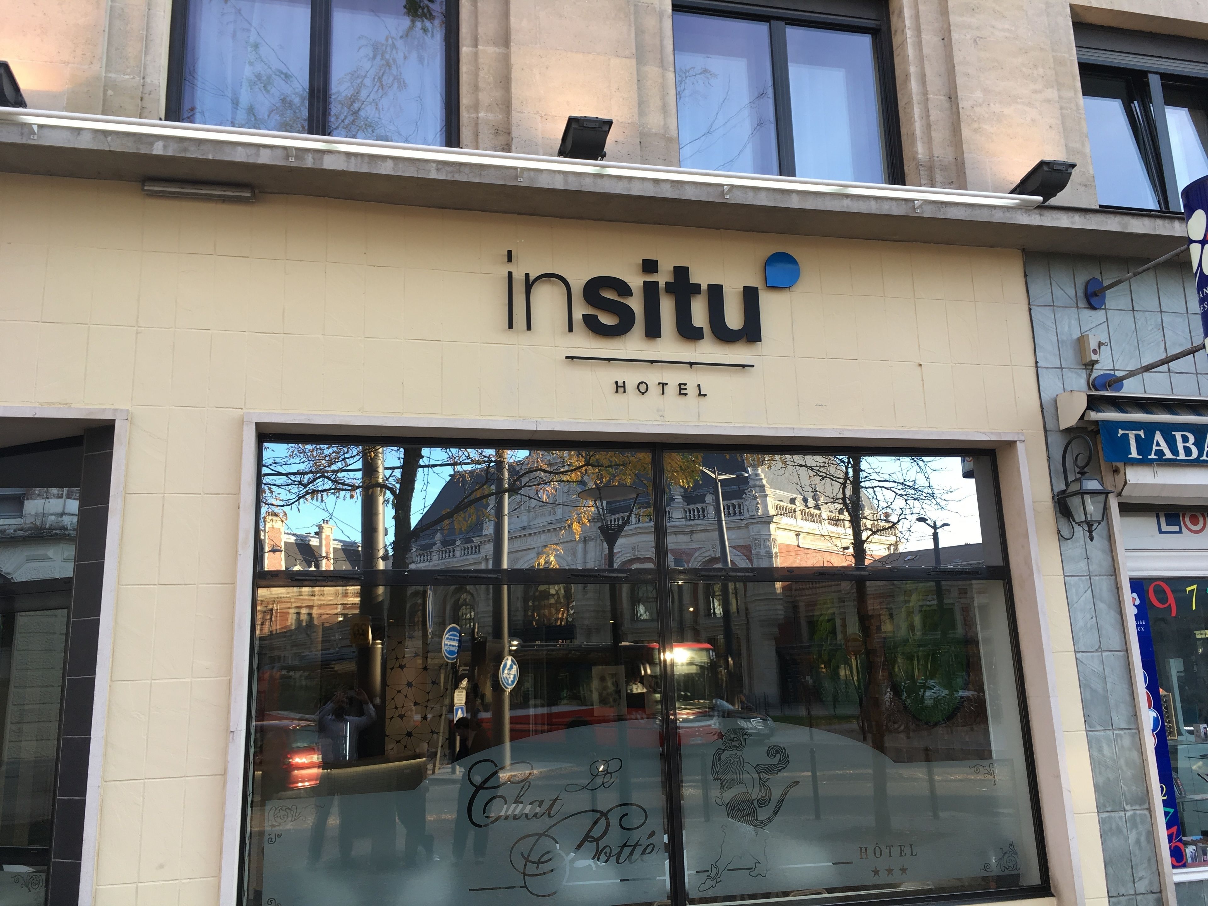 Façana frontal de l&#x27;allotjament