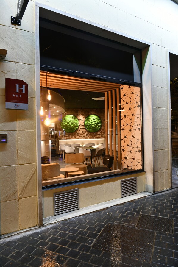 Front of property – evening/night