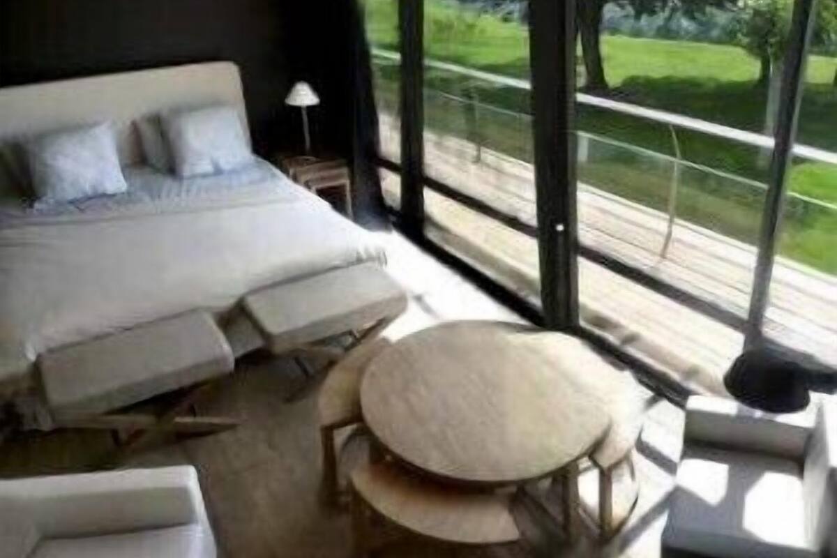 double room, balcony, mountain view (contemporaine) | premium bedding, pillow-top beds, in-room safe, individually decorated