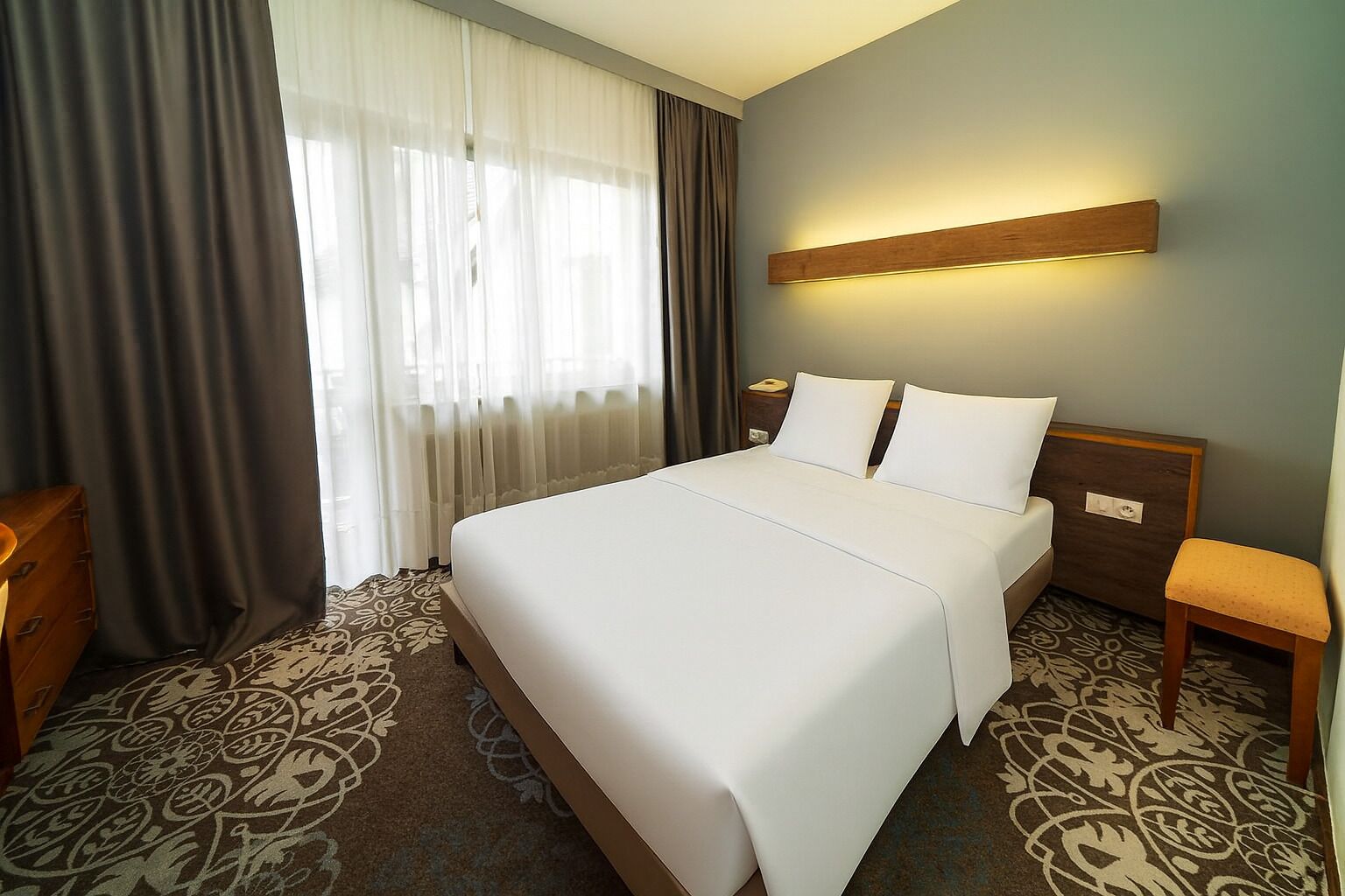 Chambre Confort Double ou avec lits jumeaux, balcon