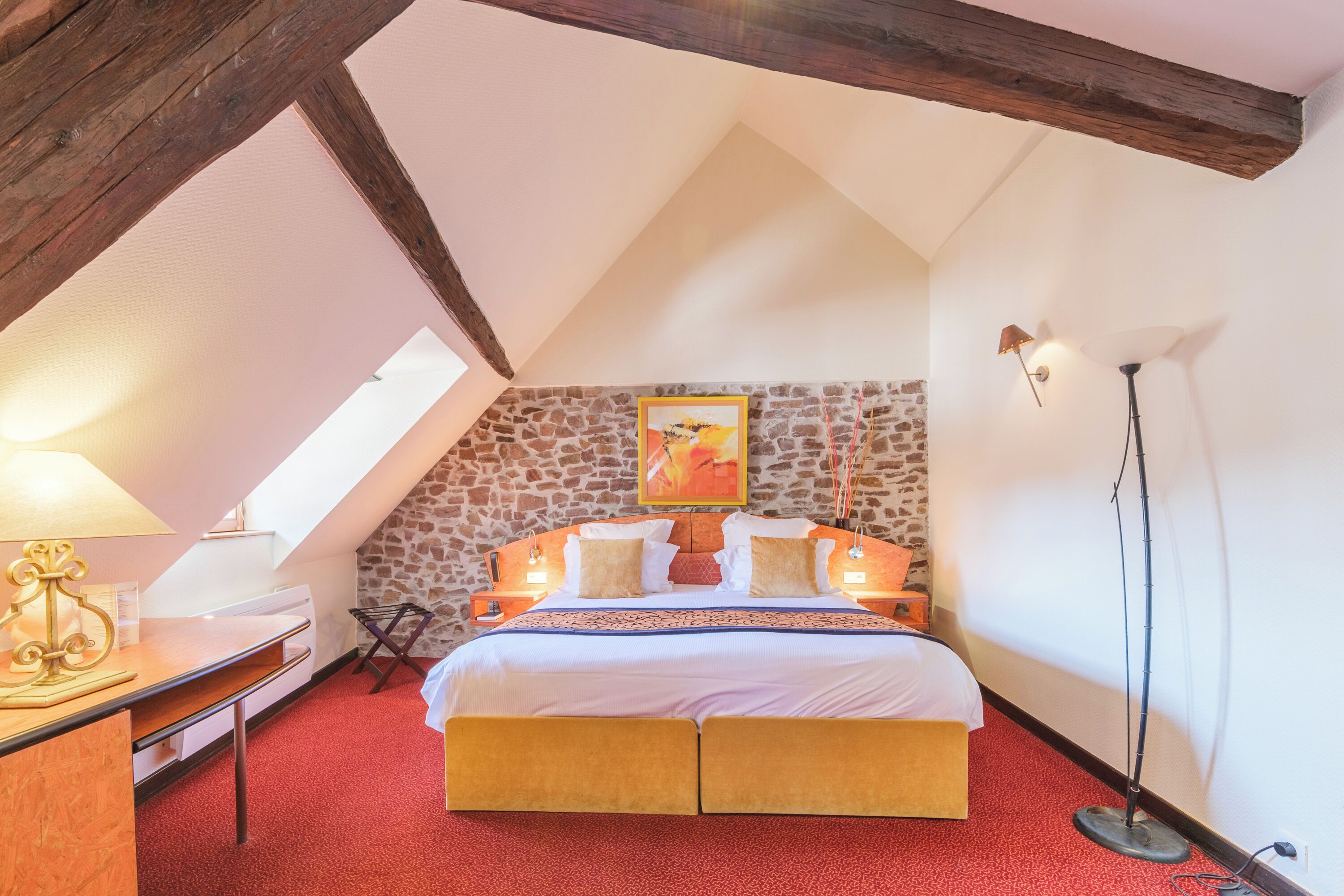 junior suite | 1 bedroom, premium bedding, minibar, in-room safe