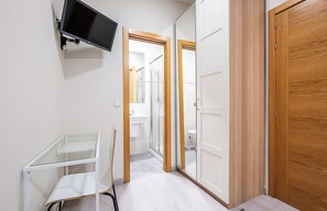 Doppelzimmer, eigenes Bad