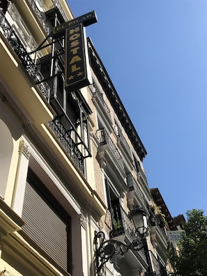 Fachada de la propiedad