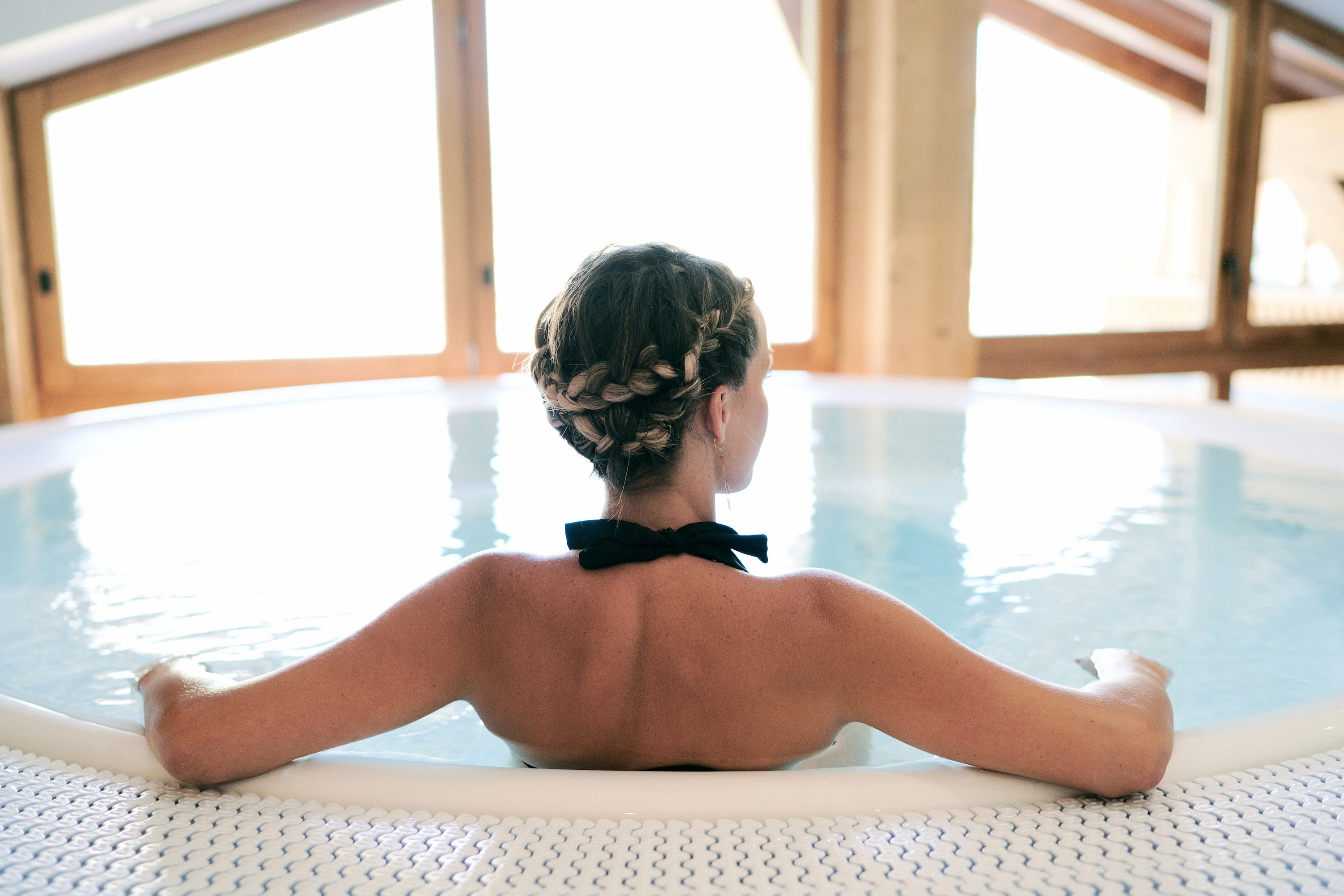 Bồn tắm spa trong nhà