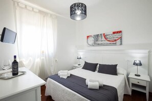 Economy Room | Free WiFi - Hotel Porta Romana di Luce Hotels (Siena)