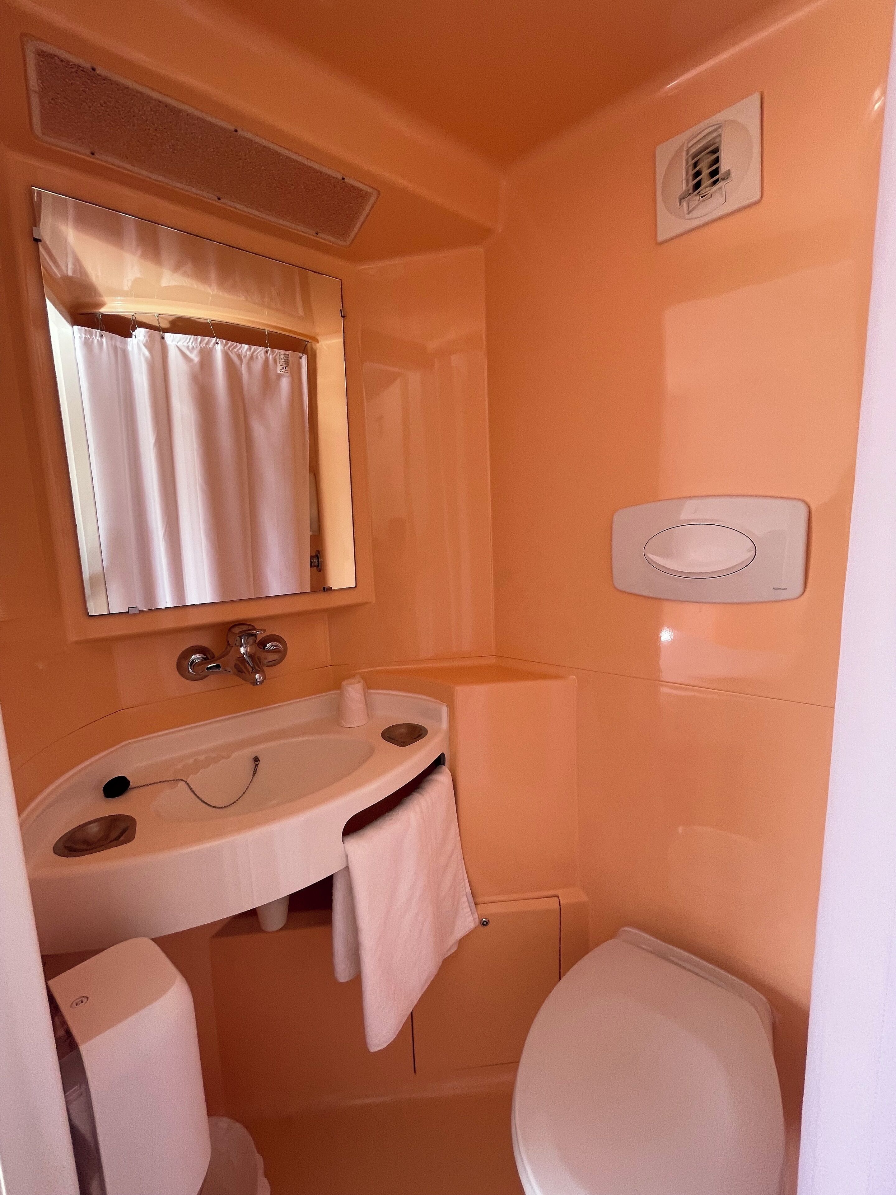 Foto - Premiere Classe Amiens Est - Glisy