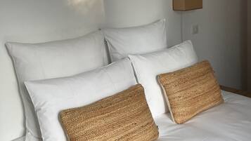 Superior Double Room | 1 bedroom, premium bedding, minibar, in-room safe