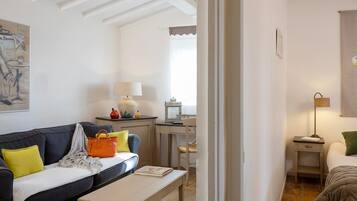 Suite Deluxe, 1 habitación, Terraza, vista al valle | 1 habitación, ropa de cama de alta calidad y minibar