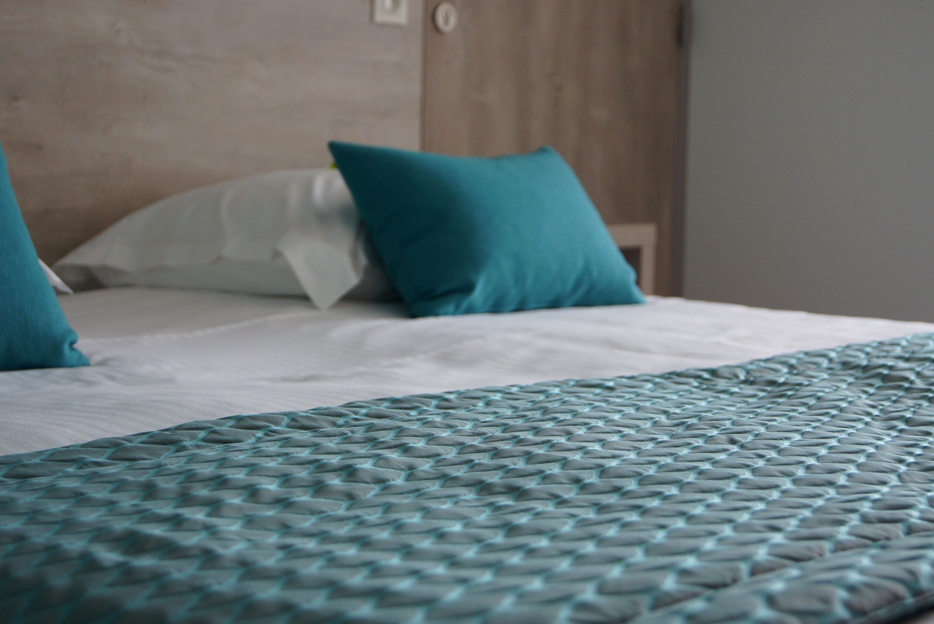 superior double room, 1 double bed | desk, soundproofing, iron/ironing board, free wifi