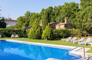 Pool - Hotel Els Caçadors de Maçanet (Macanet de Cabrenys)