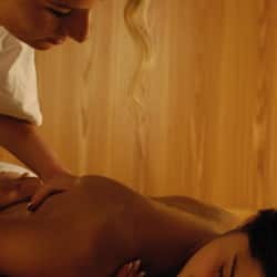 Couples treatment room(s), sauna, hot tub, steam room