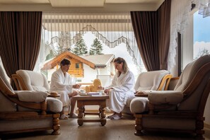 Interior detail - Hotel Terme Antico Bagno (San Giovanni di Fassa)