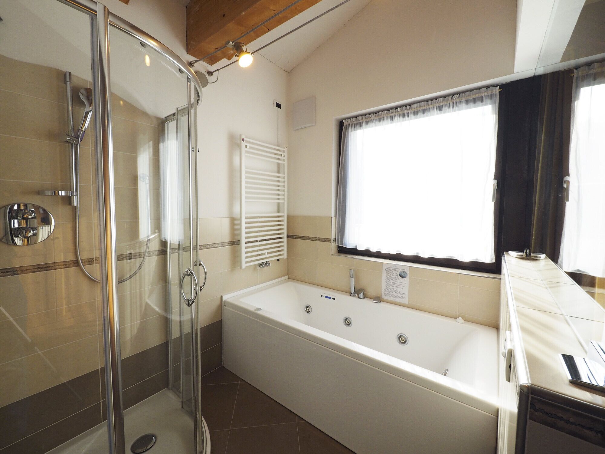 套房 (Termal) | 義大利 Frette 床單、Select Comfort 床墊、客房內保險箱、布置獨特