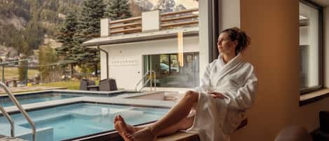 Salas de tratamientos para parejas, sauna, bañera de hidromasaje