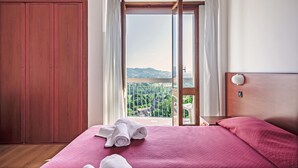 Unclassified image, 2 of 57, button - Pineta (Acqui Terme)