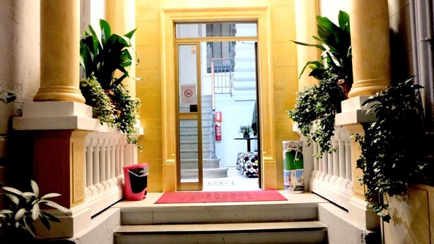 Exterior - Hotel Mercurio (Milan)