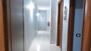 Interior - Hotel Mercurio (Milan)