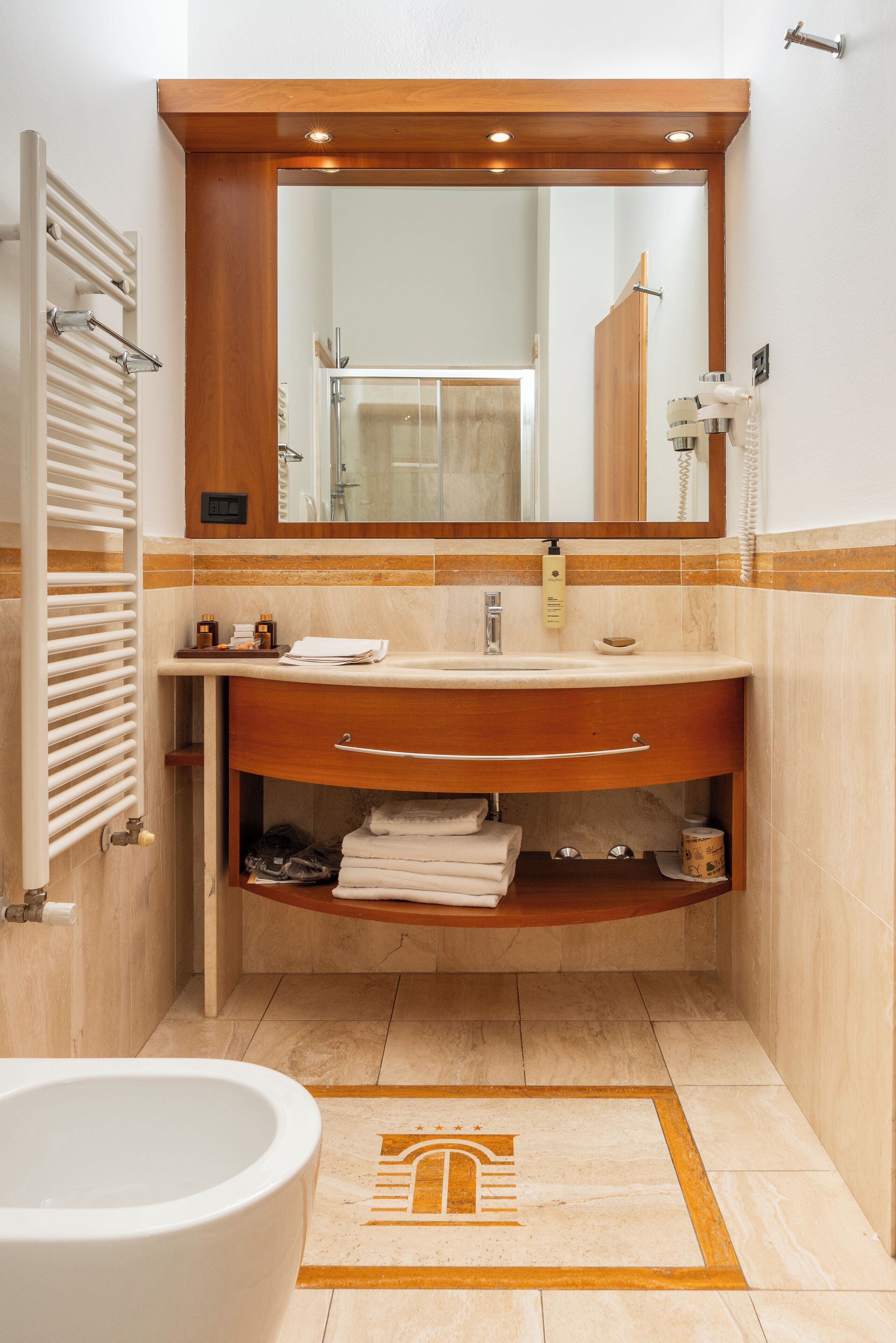 single room | bathroom | shower, hair dryer, slippers, bidet