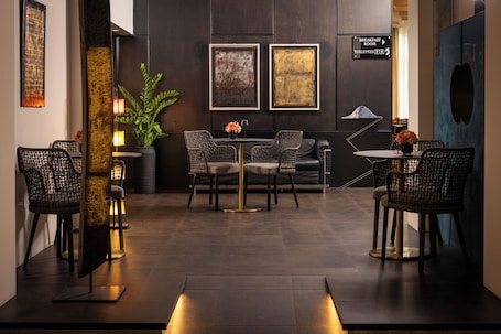 Salón lounge en el lobby. Hotel Royal Falcone