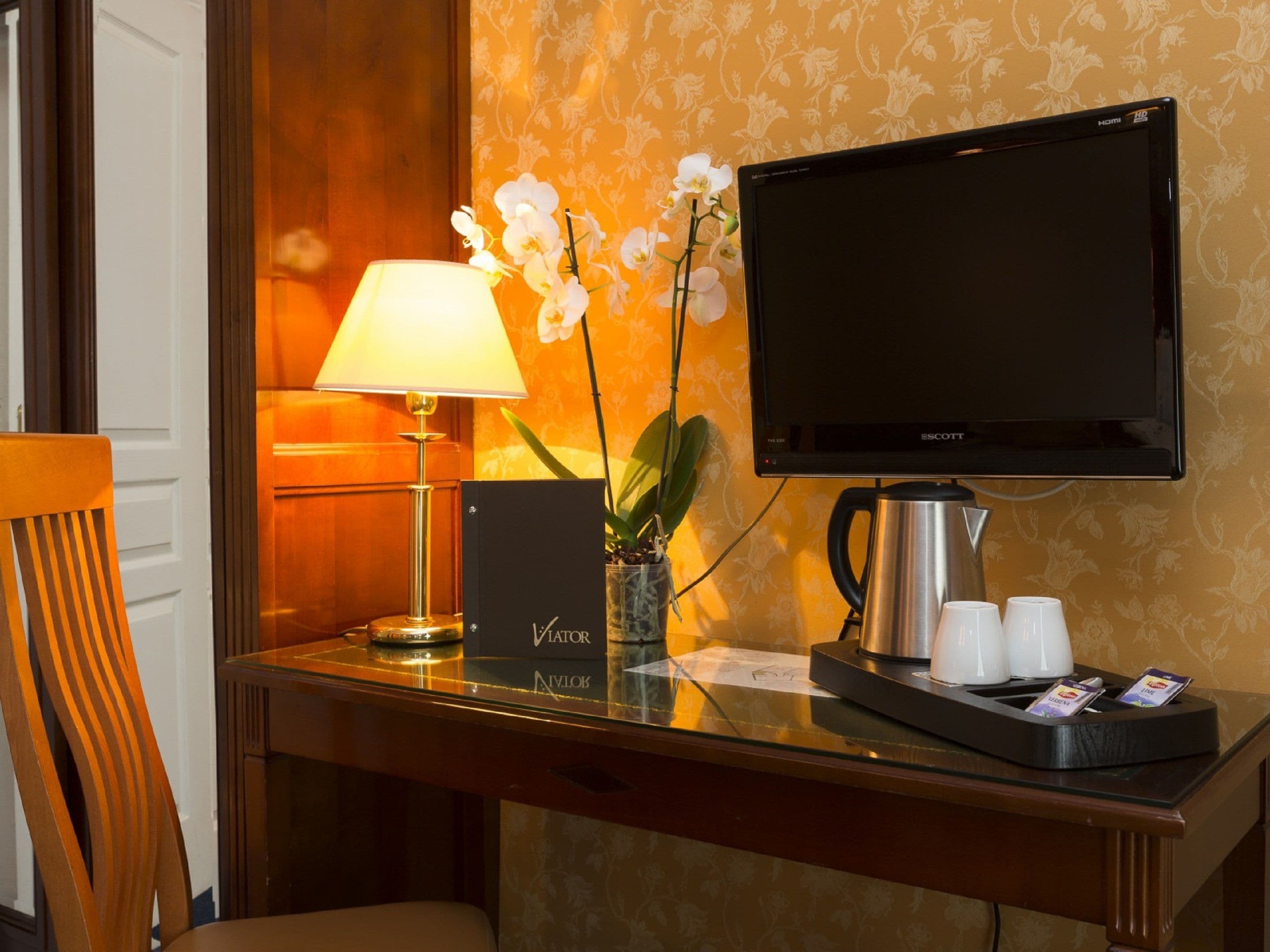 premium bedding, pillow-top beds, in-room safe, individually decorated