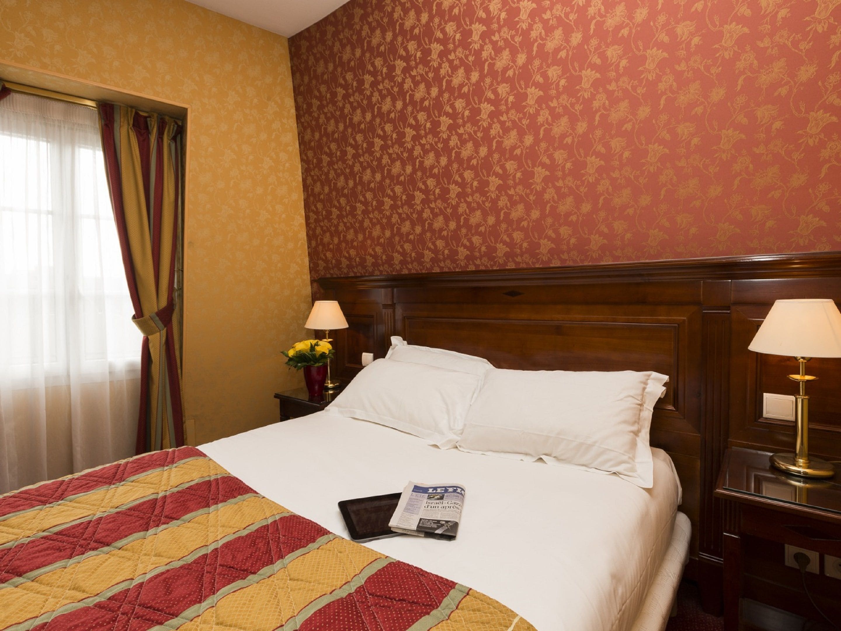 single room | premium bedding, pillow-top beds, in-room safe, individually decorated