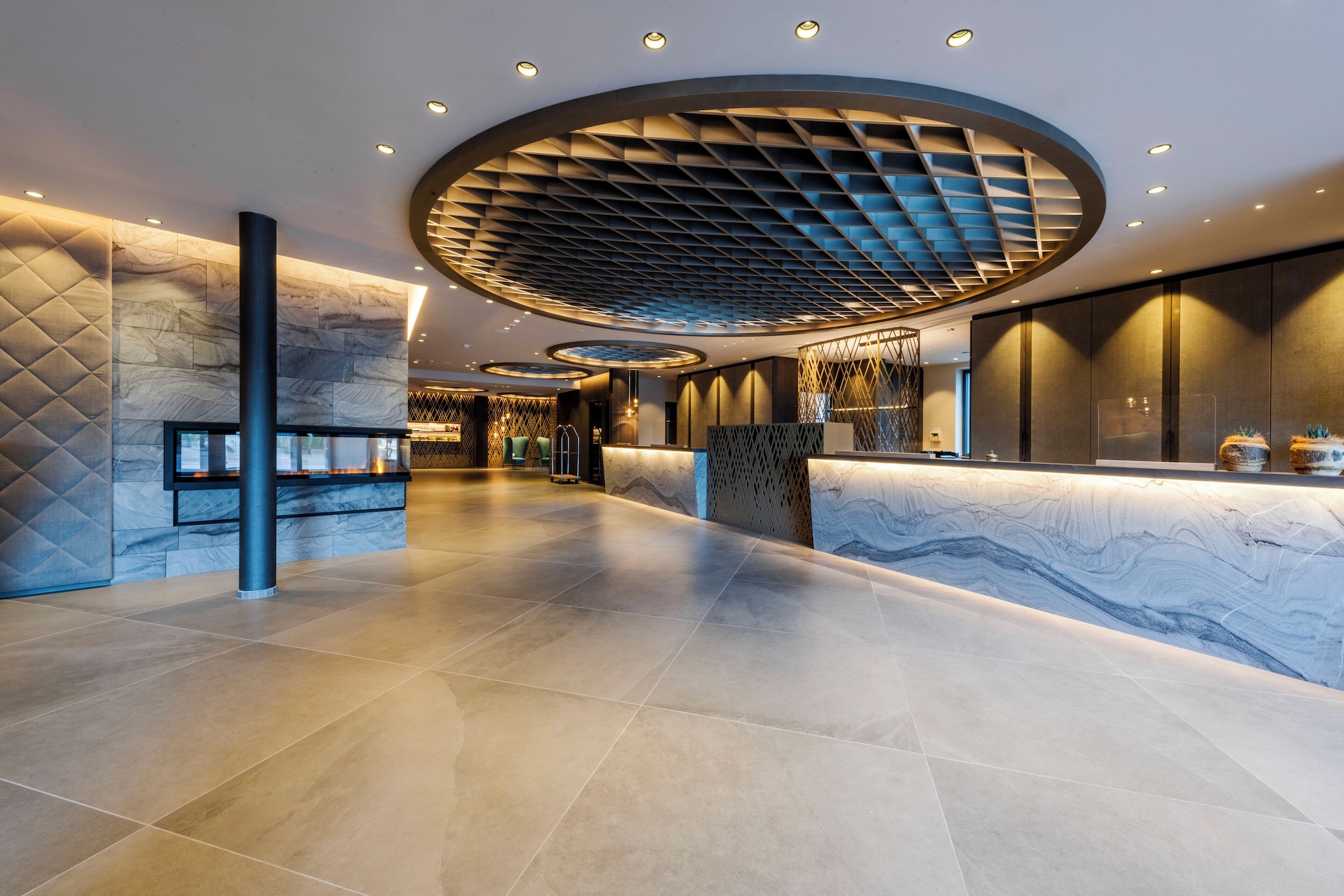 4 Star Hotels
