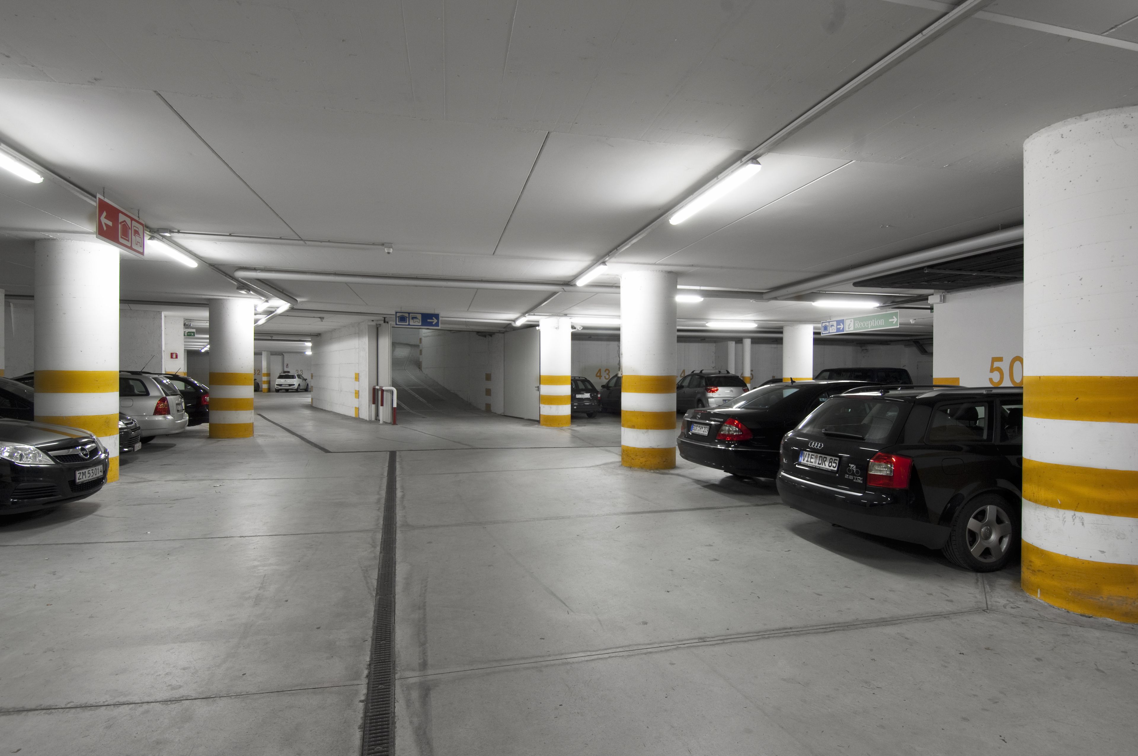 self-parking (surcharge) 9 per day