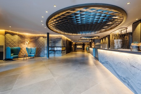 Reception. Ideal Park