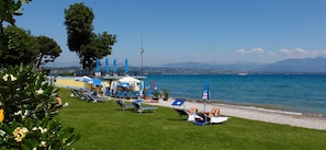Strand